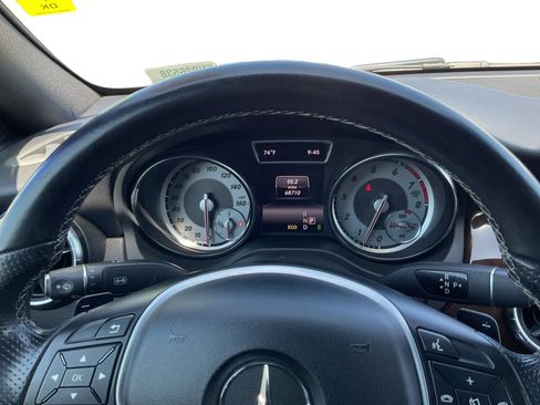 Used 2014 Mercedes-Benz CLA 250 image 12