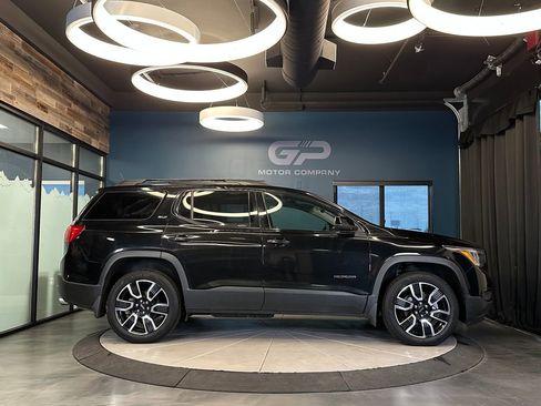 Used 2019 GMC Acadia SLT w/ Black Edition AWD/4WD image 2