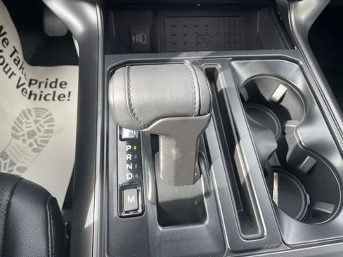 New 2026 Ford F150 Lariat w/ Equipment Group 502A High image 13