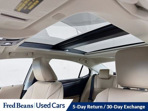 Used 2021 Lexus ES 350 w/ Premium Package image 23