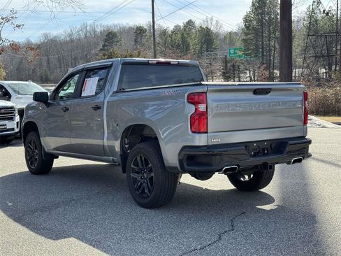 Used 2024 Chevrolet Silverado 1500 LT Trail Boss image 23