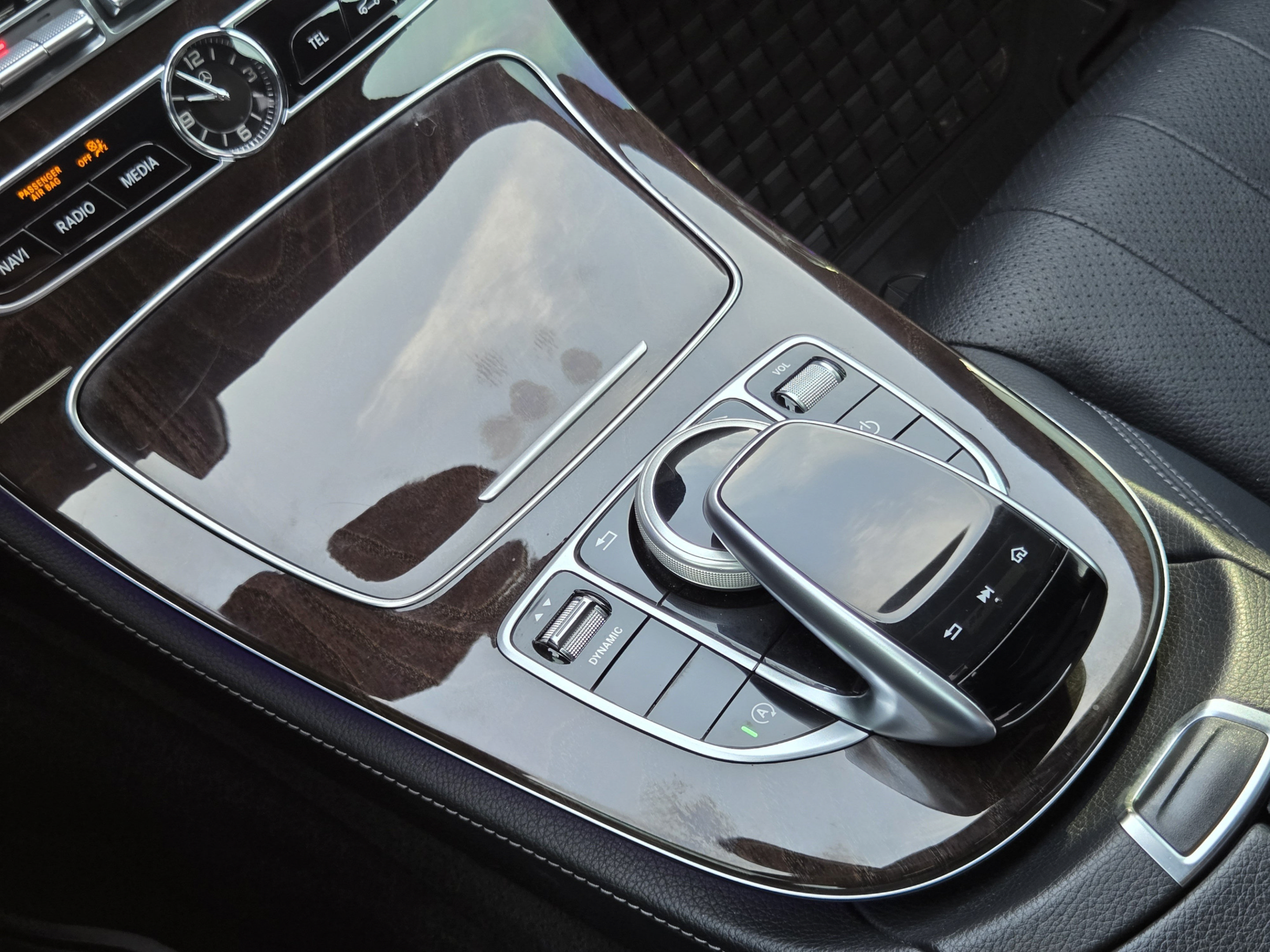 Used 2020 Mercedes-Benz E 350 Sedan image 16
