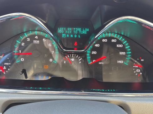 Used 2016 Chevrolet Traverse LTZ AWD/4WD image 15