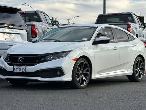 Used 2021 Honda Civic Sport image 9