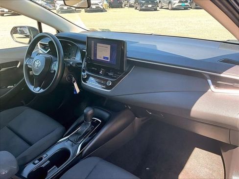 Used 2024 Toyota Corolla LE FWD image 14