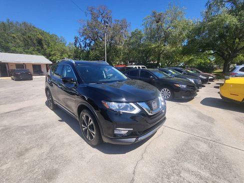 Used 2017 Nissan Rogue SL AWD/4WD image 56