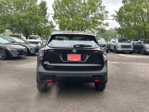 New 2026 Nissan Kicks S FWD image 5