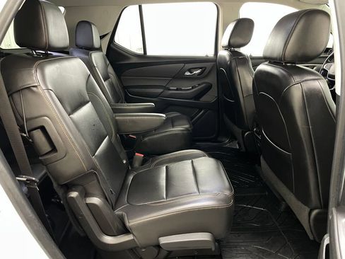 Used 2020 Chevrolet Traverse RS w/ LPO, Floor Liner Package AWD/4WD image 43