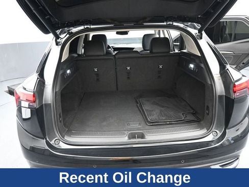 Used 2022 Buick Envision Essence w/ Technology Package I image 17