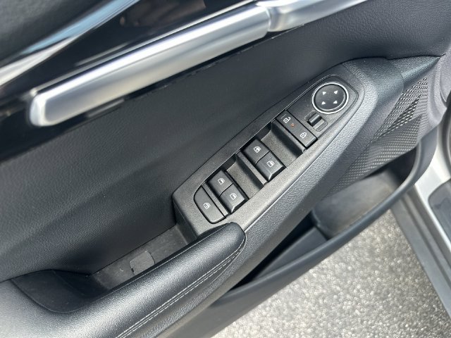 Used 2024 Kia Seltos X-Line AWD/4WD image 17
