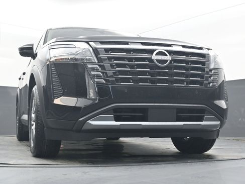 New 2026 Nissan Pathfinder SL FWD image 25