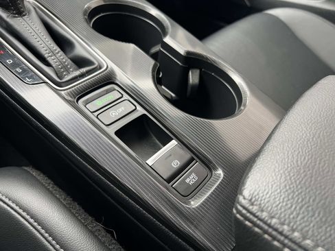 Certified 2024 Honda Civic EX-L image 17