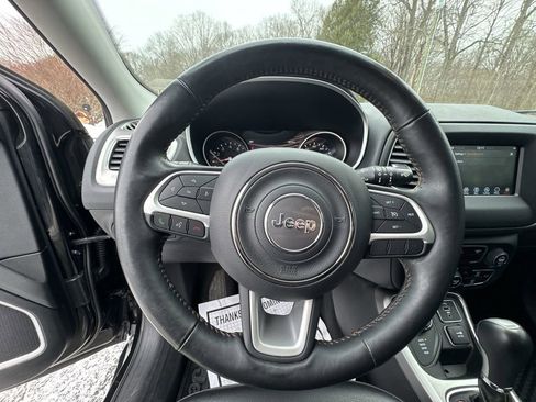 Used 2019 Jeep Compass Latitude w/ Popular Equipment Group image 14