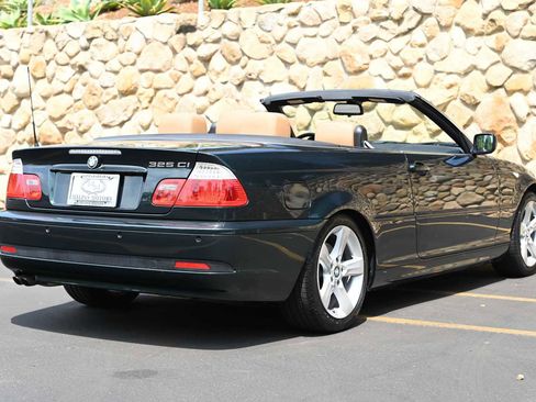 Used 2004 BMW 325Ci Convertible image 4