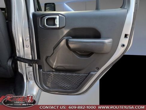 Used 2020 Jeep Gladiator Sport w/ Quick Order Package 24S AWD/4WD image 27