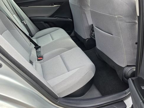Used 2025 Toyota Camry LE image 15