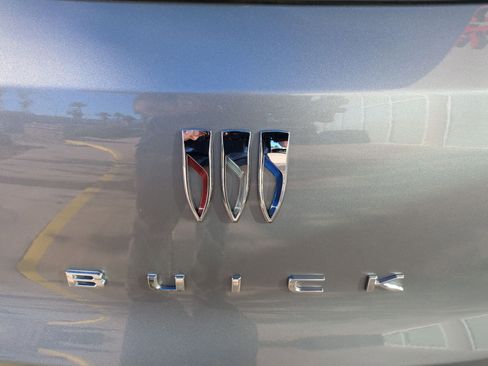 Certified 2024 Buick Encore GX Preferred image 25