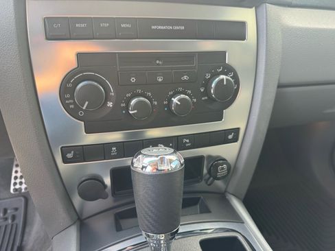 Used 2006 Jeep Grand Cherokee SRT8 w/ SRT Option Group I AWD/4WD image 12