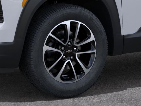 New 2026 Chevrolet TrailBlazer LT w/ Convenience Package FWD image 33