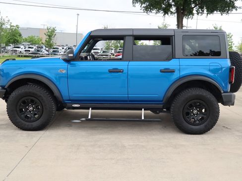 Used 2022 Ford Bronco Wildtrak AWD/4WD image 7