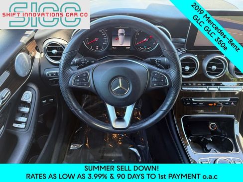 Used 2019 Mercedes-Benz GLC 350e 4MATIC image 11