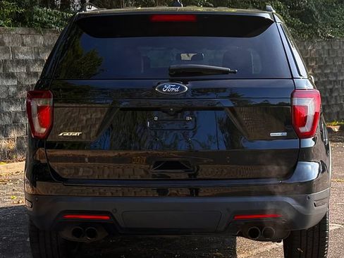 Used 2018 Ford Explorer Sport w/ Equipment Group 401A AWD/4WD image 6