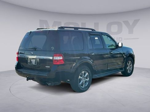 Used 2017 Ford Expedition XLT image 7