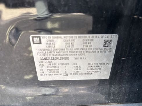 Used 2017 Chevrolet Trax LT image 9