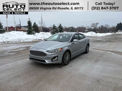 Used 2020 Ford Fusion Titanium image 1