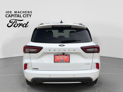 Used 2023 Ford Escape ST-Line w/ Tech Pack #1 AWD/4WD image 6