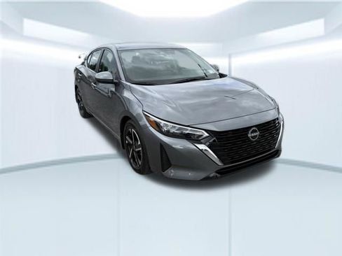 Used 2024 Nissan Sentra SV image 4