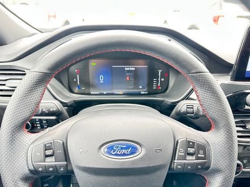 Used 2023 Ford Escape ST-Line w/ Equipment Group 301A FWD image 22