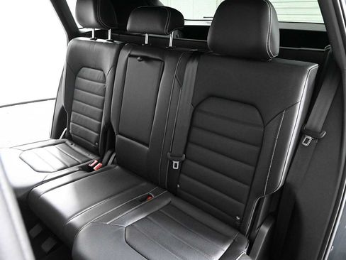 Used 2021 Volkswagen Atlas Cross Sport SEL Premium AWD/4WD image 15