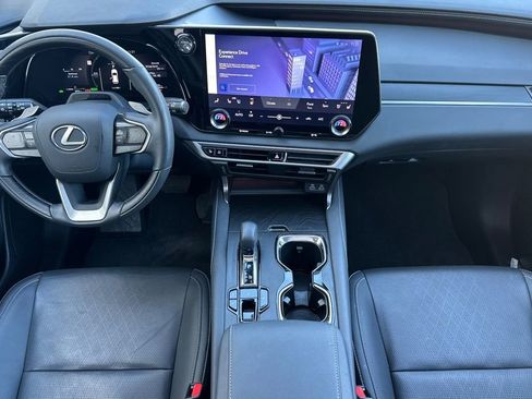 Certified 2025 Lexus RX 350 w/ Convenience Package image 13