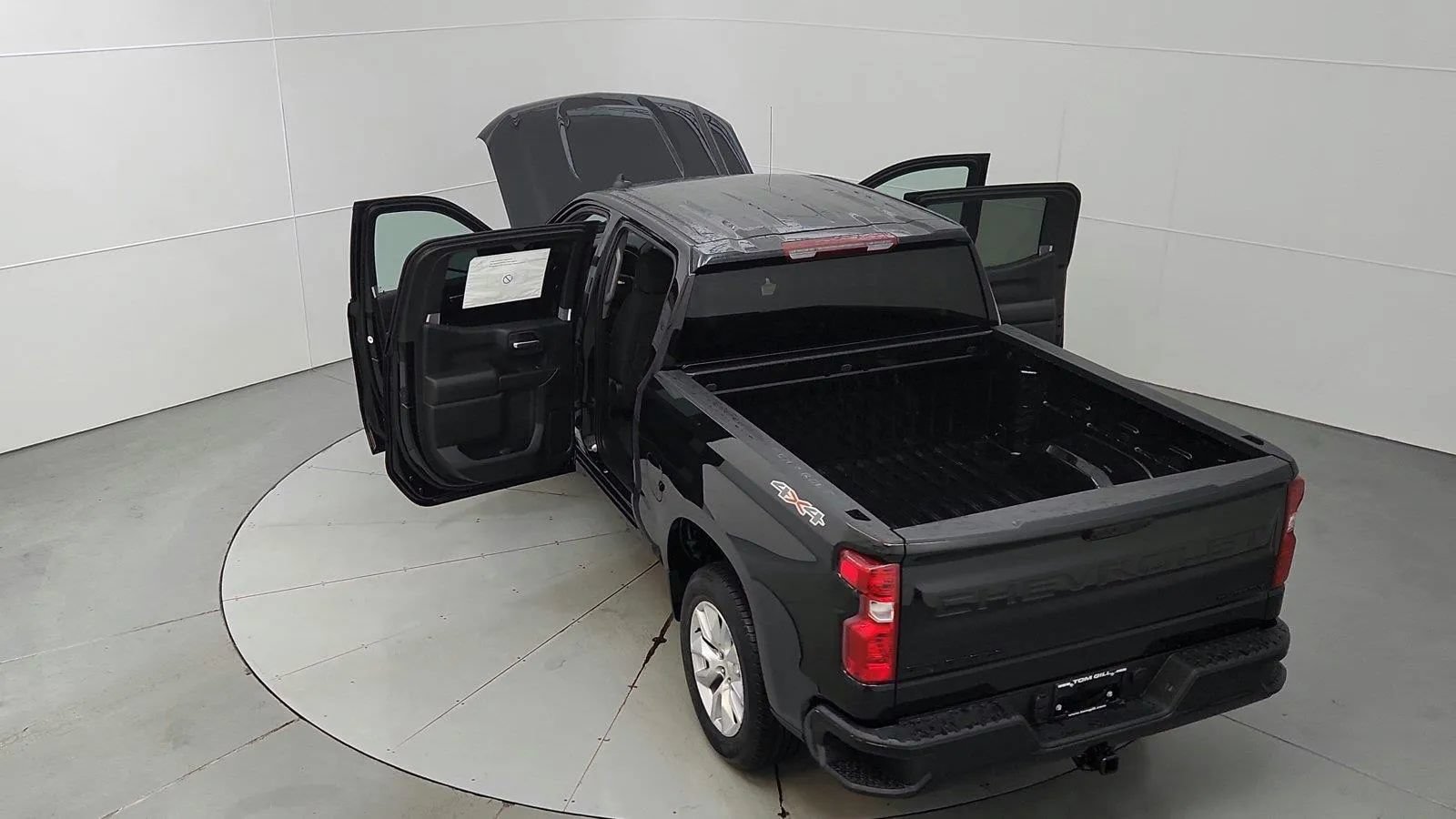 Used 2023 Chevrolet Silverado 1500 Custom w/ LPO, Dark Essentials Package AWD/4WD image 23