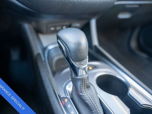 Used 2024 Chevrolet Malibu LT w/ Sport Edition image 23