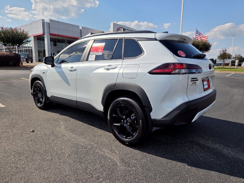 New 2026 Toyota Corolla Cross LE FWD image 9