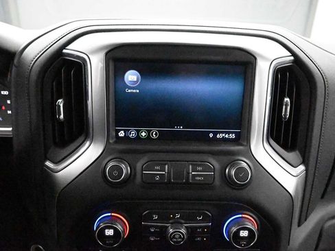 Used 2020 Chevrolet Silverado 1500 LT Trail Boss w/ Convenience Package AWD/4WD image 19