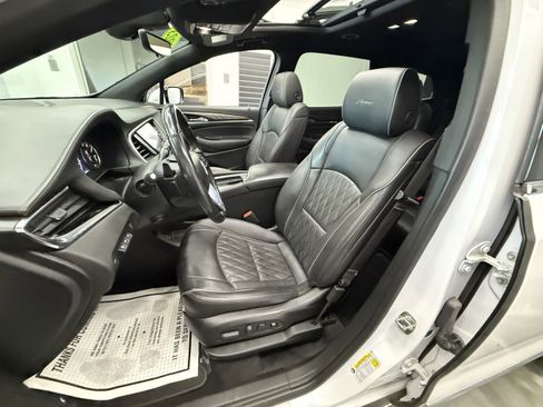 Used 2023 Buick Enclave Avenir w/ Trailering Package, 5000 lbs. image 13