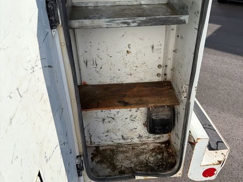 Used 2008 GMC Sierra 3500 SLE image 11