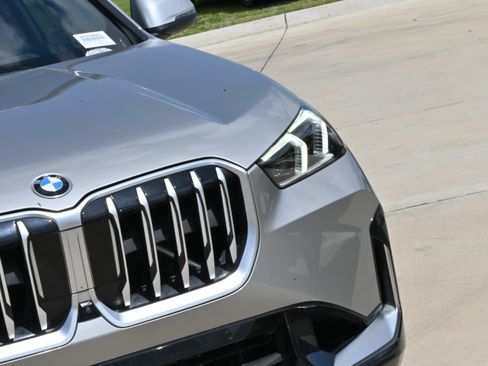 Certified 2024 BMW X1 xDrive28i w/ Premium Package image 10