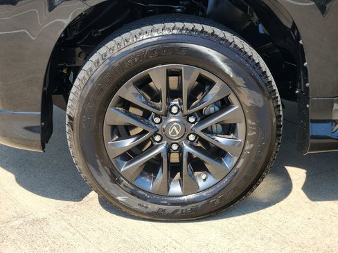 Certified 2023 Lexus GX 460 Premium AWD/4WD image 10