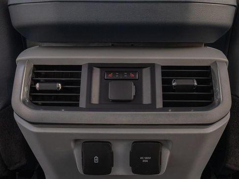 Used 2022 Ford F150 Limited AWD/4WD image 29