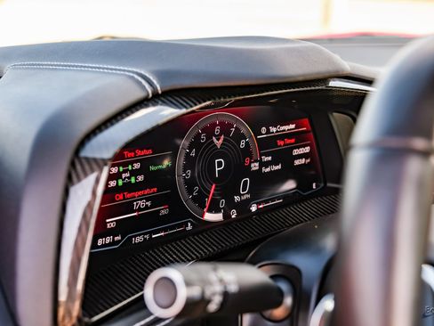 Used 2024 Chevrolet Corvette Z06 w/ Z07 Performance Package RWD image 36