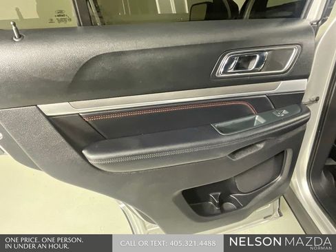 Used 2019 Ford Explorer Sport w/ Equipment Group 401A AWD/4WD image 18