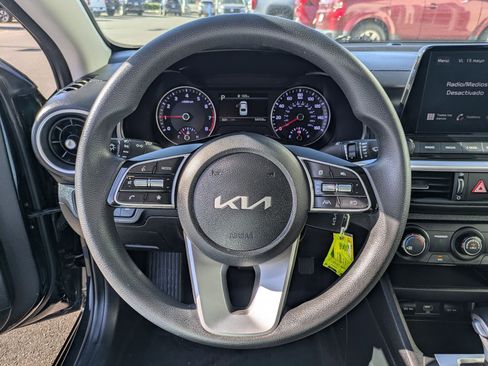 Used 2023 Kia Forte LXS w/ LXS Technology Package FWD image 19