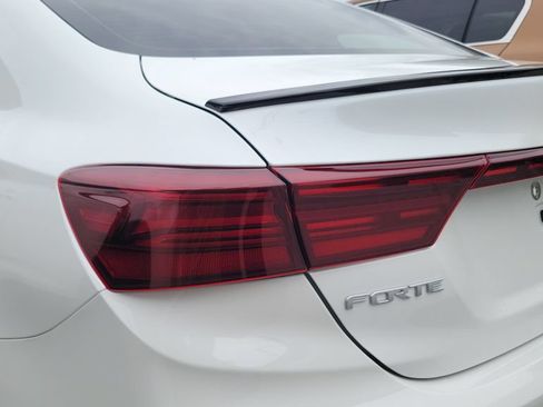 Used 2023 Kia Forte GT-Line FWD image 10