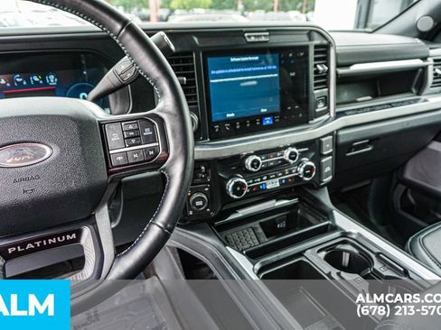 Used 2025 Ford F350 Platinum AWD/4WD image 32