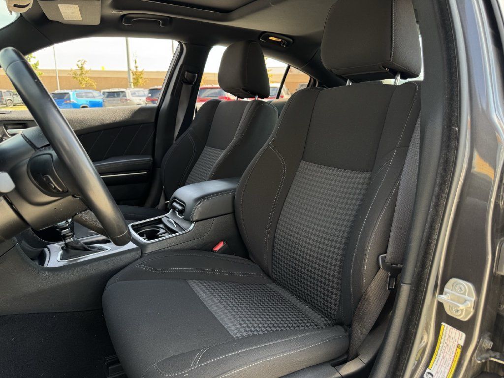 Used 2023 Dodge Charger SXT RWD image 24