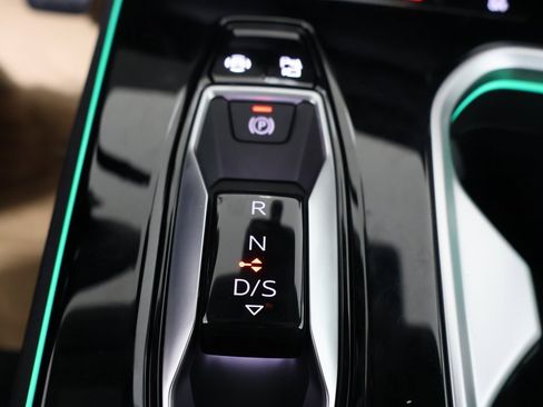 New 2026 Audi A6 Premium Plus image 3